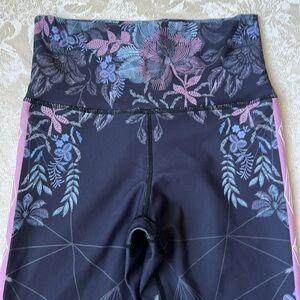 Evolution and Creation Leggings